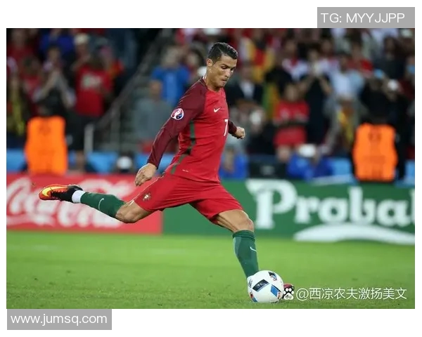 足球巨星们齐聚一堂致敬漫威英雄展现运动与超级力量的完美结合