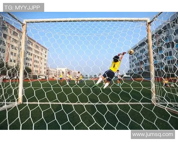 奔跑吧去玩的足球明星们在绿茵场上挥洒汗水与快乐的青春故事
